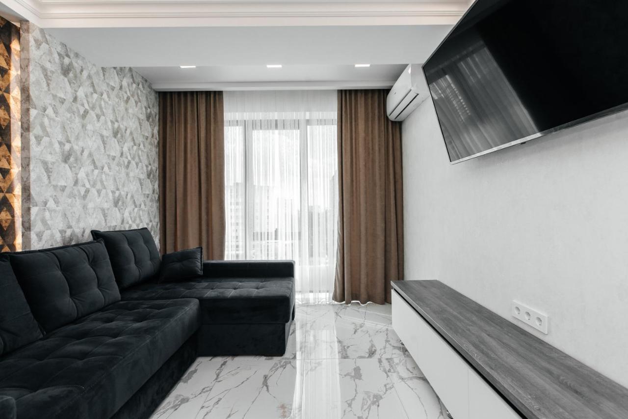 Main Street Sky House Apartments Chisinau Exterior photo