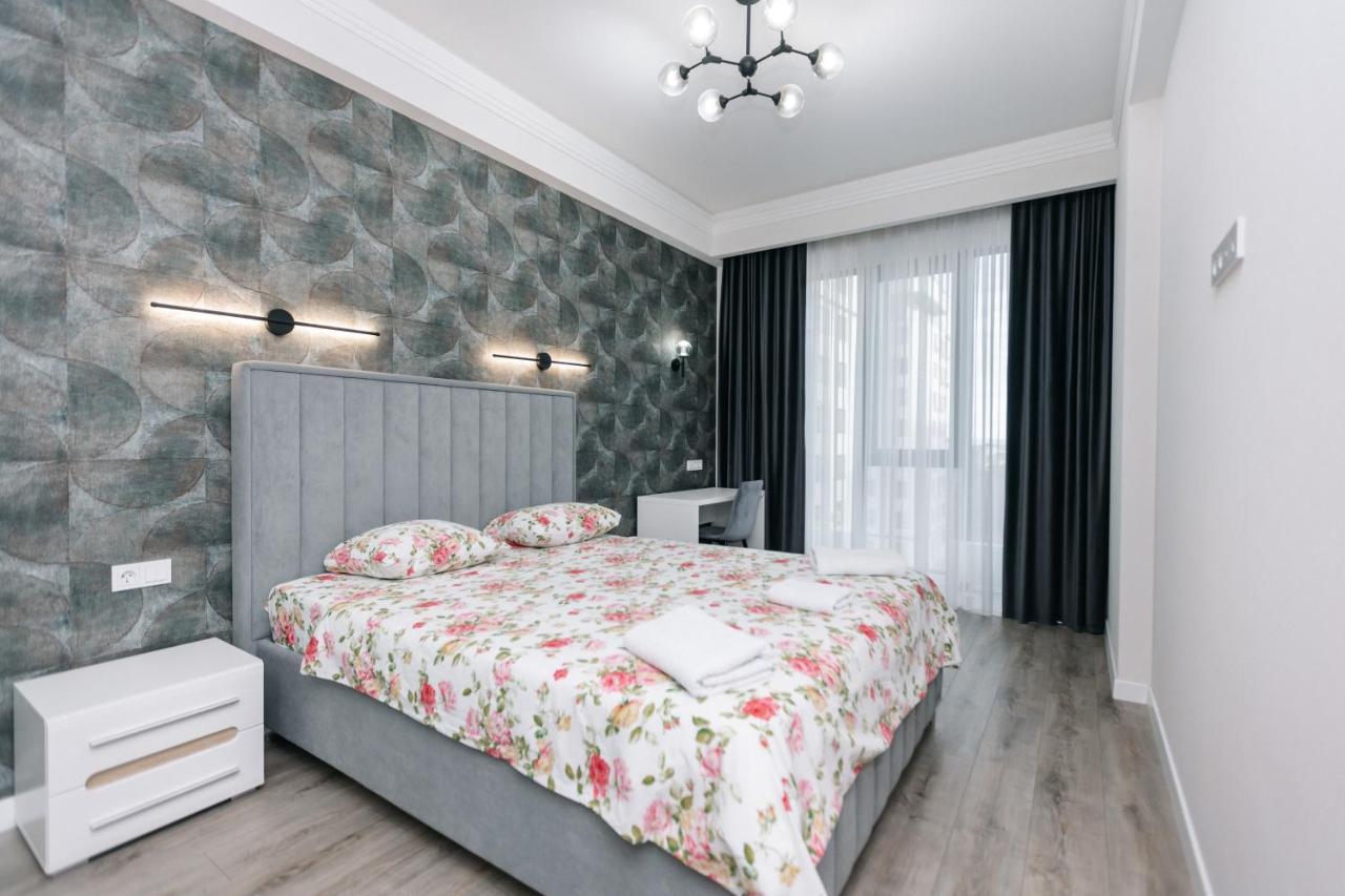Main Street Sky House Apartments Chisinau Exterior photo
