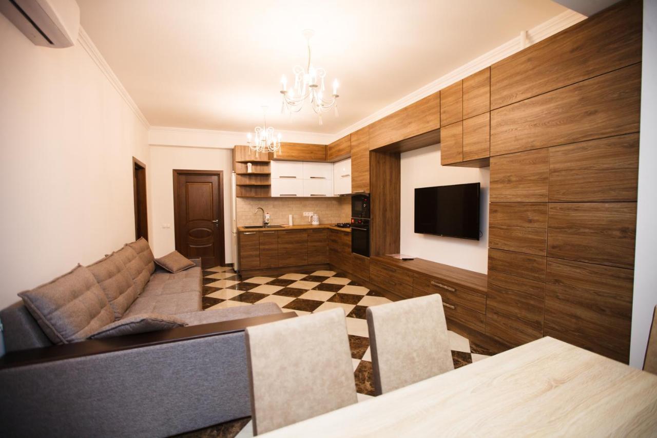 Main Street Sky House Apartments Chisinau Exterior photo