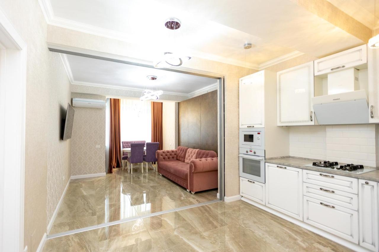 Main Street Sky House Apartments Chisinau Exterior photo